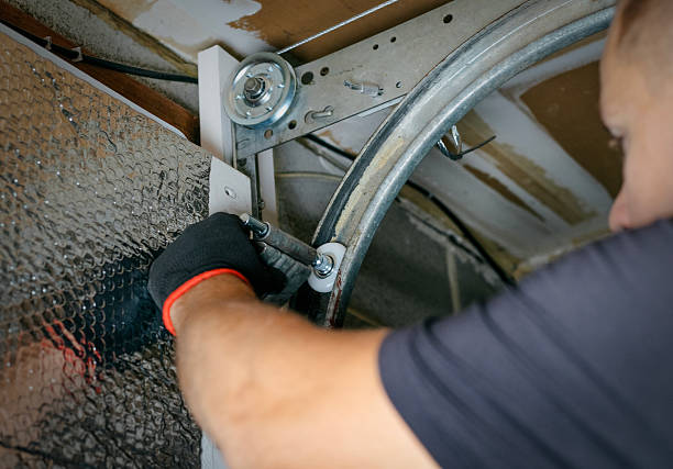 Affordable Garage Door Panel Replacement solutions in Rainbow Lakes Estates, FL